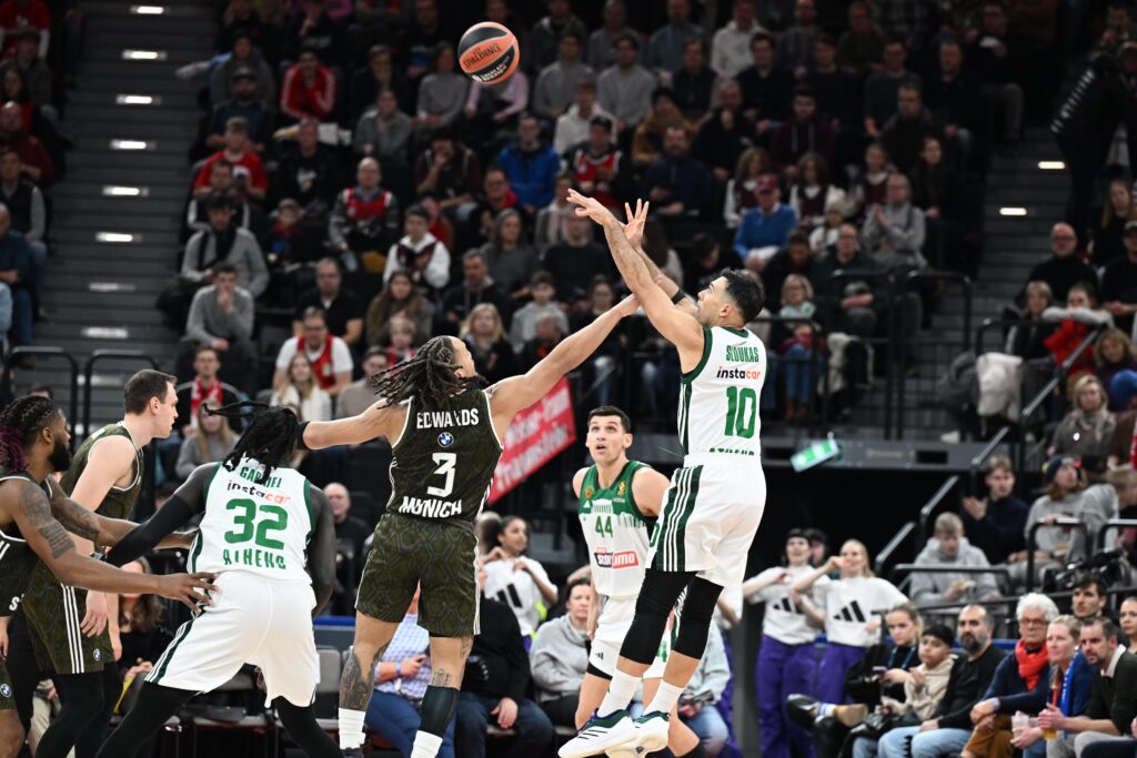 Σλούκας: «Ελπίζω να είμαστε ξανά στο Final Four» Σλούκας: «Ελπίζω να είμαστε ξανά στο Final Four»